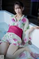 Mitsuki Goronzoku ゴロン族美月, フェチグラビア写真集 「Translucent」 Set.03